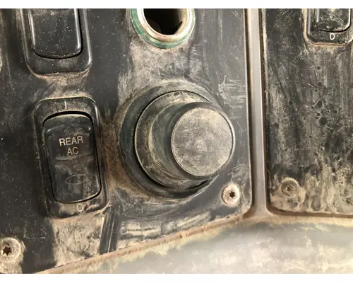 Peterbilt 387 Dash Assembly