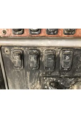 Peterbilt 387 Dash Assembly