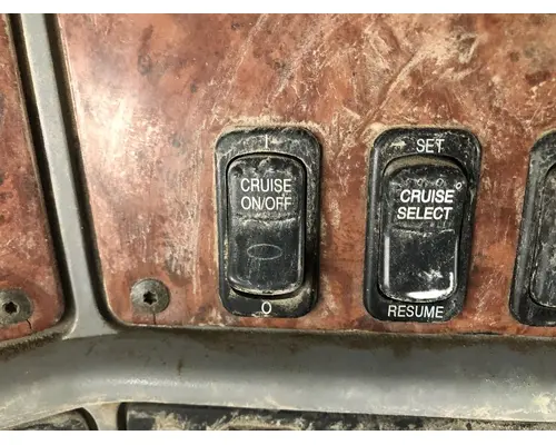 Peterbilt 387 Dash Assembly