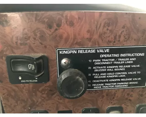 Peterbilt 387 Dash Assembly
