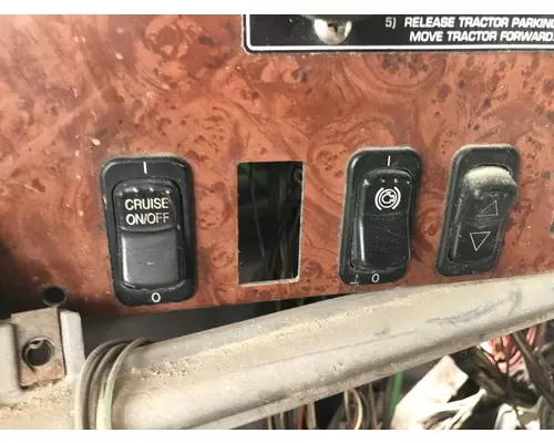 Peterbilt 387 Dash Assembly