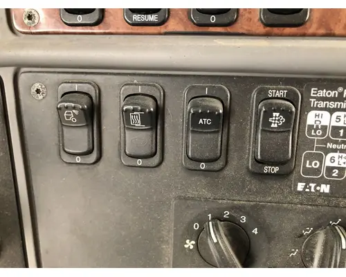 Peterbilt 387 Dash Assembly