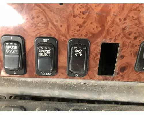 Peterbilt 387 Dash Assembly