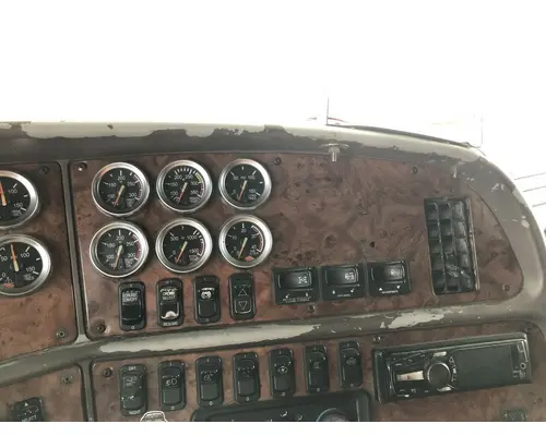 Peterbilt 387 Dash Assembly