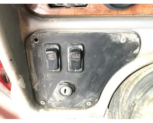 Peterbilt 387 Dash Assembly