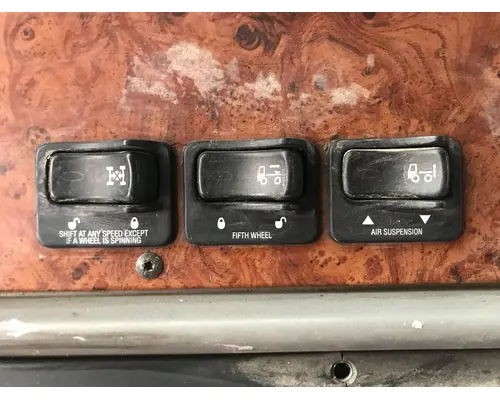 Peterbilt 387 Dash Assembly