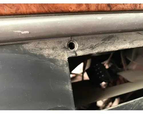 Peterbilt 387 Dash Assembly