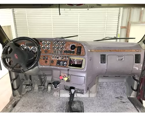 Peterbilt 387 Dash Assembly