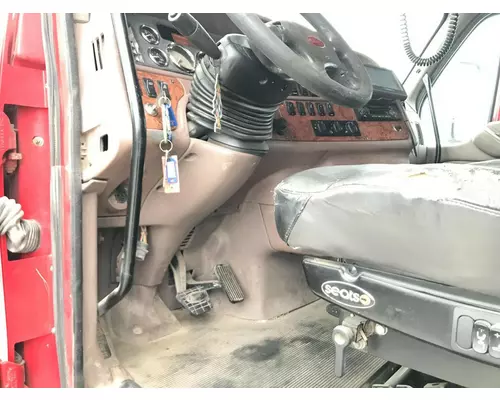 Peterbilt 387 Dash Assembly