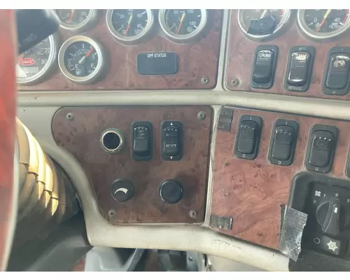 Peterbilt 387 Dash Assembly