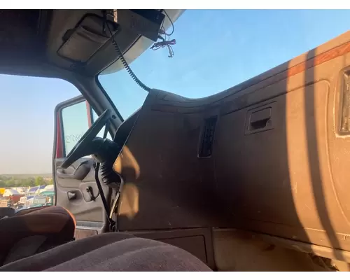 Peterbilt 387 Dash Assembly