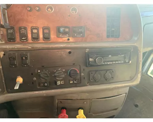 Peterbilt 387 Dash Assembly