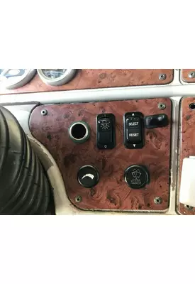 Peterbilt 387 Dash Assembly