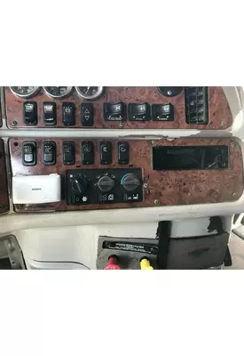 Peterbilt 387 Dash Assembly