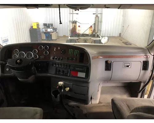 Peterbilt 387 Dash Assembly