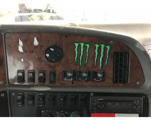 Peterbilt 387 Dash Assembly