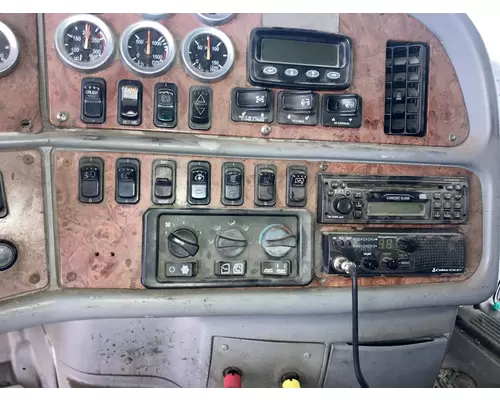Peterbilt 387 Dash Assembly