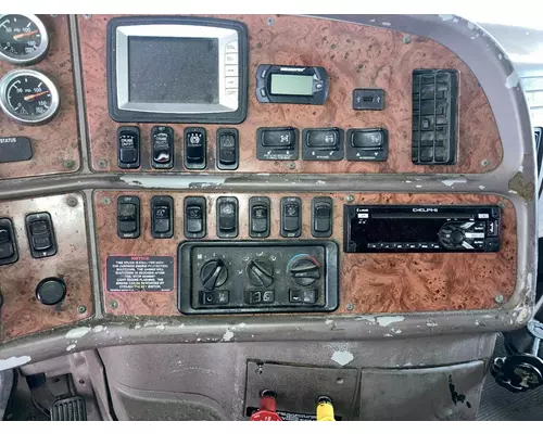 Peterbilt 387 Dash Assembly