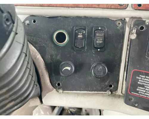 Peterbilt 387 Dash Assembly