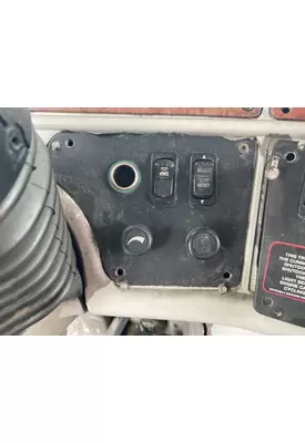 Peterbilt 387 Dash Assembly