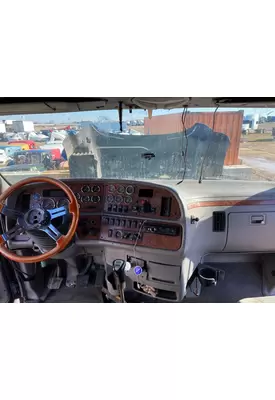 Peterbilt 387 Dash Assembly