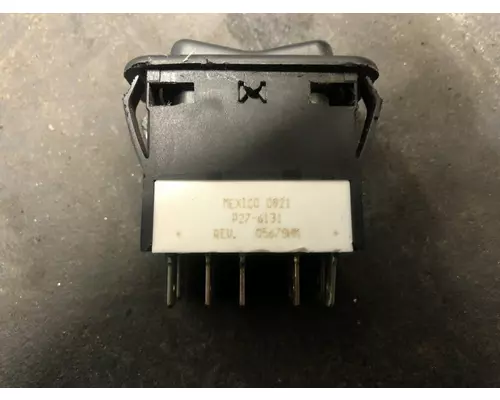 Peterbilt 387 DashConsole Switch