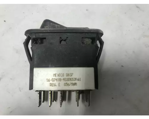 Peterbilt 387 DashConsole Switch