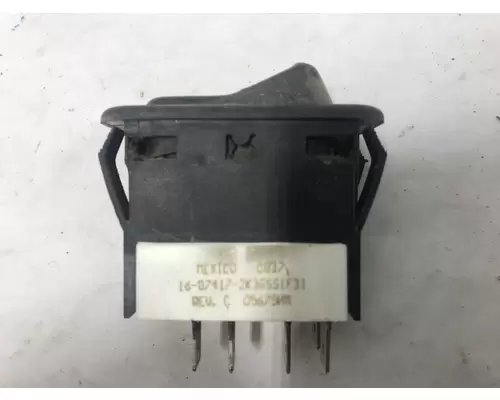 Peterbilt 387 DashConsole Switch