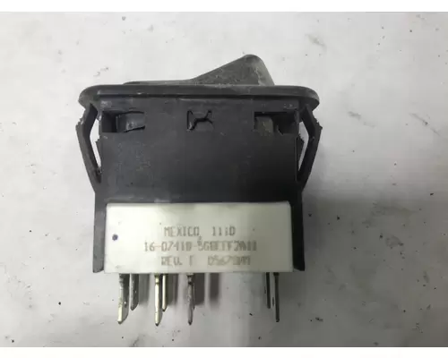 Peterbilt 387 DashConsole Switch