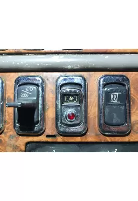 Peterbilt 387 Dash/Console Switch