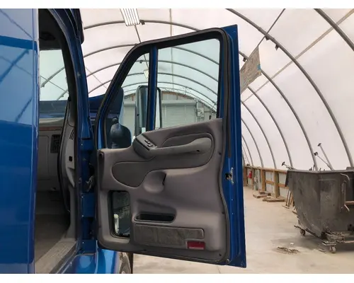 Peterbilt 387 Door Assembly, Front