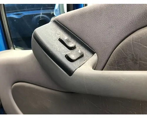 Peterbilt 387 Door Assembly, Front