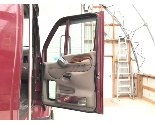 Peterbilt 387 Door Assembly, Front