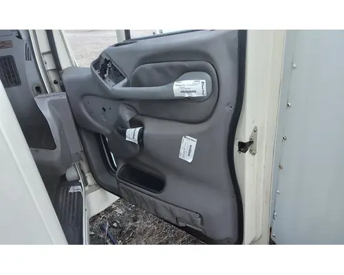 Peterbilt 387 Door Assembly, Front