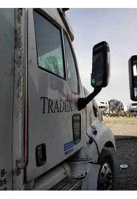 Peterbilt 387 Door Assembly, Front