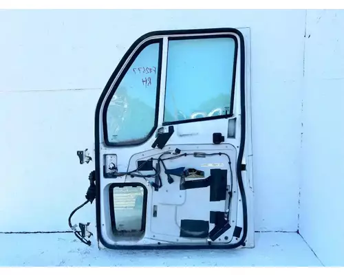 Peterbilt 387 Door Assembly, Front