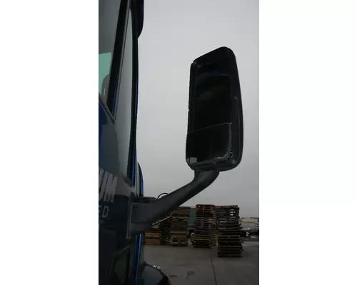 Peterbilt 387 Door Mirror