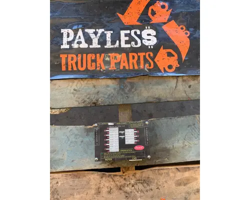 ECM (HVAC) PETERBILT 387 Payless Truck Parts