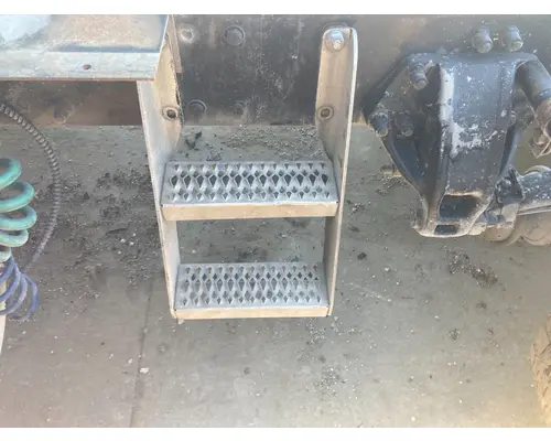 Brackets, Misc. Peterbilt 387 Vander Haags Inc Kc