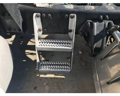 Peterbilt 387 Engine Brackets, Misc.