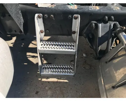 Brackets, Misc. Peterbilt 387 Vander Haags Inc Kc