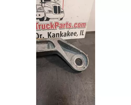 Peterbilt 387 Engine Mounts