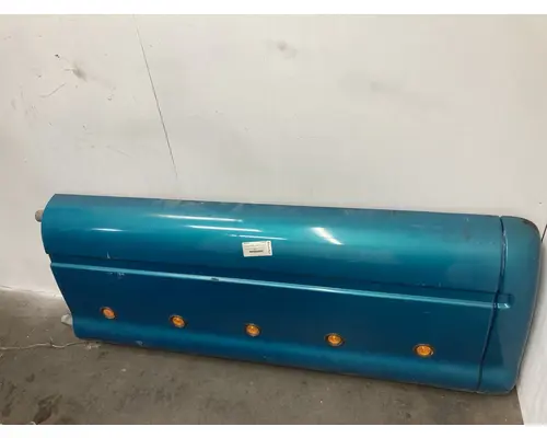 Peterbilt 387 Fairing (Side)