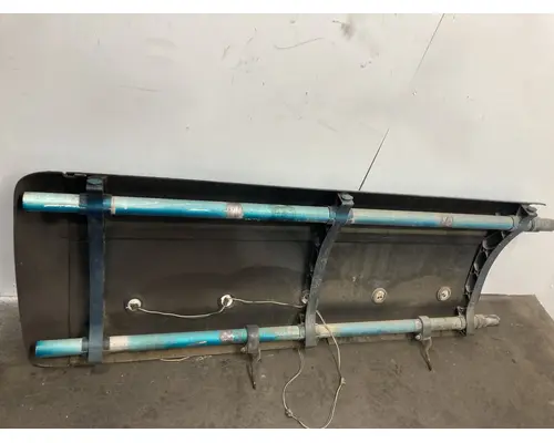 Peterbilt 387 Fairing (Side)