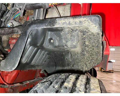 Peterbilt 387 Fender, Inner