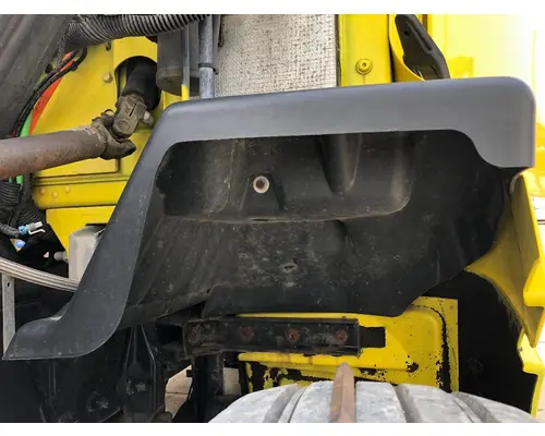 Peterbilt 387 Fender