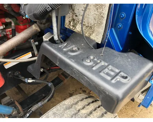 Peterbilt 387 Fender