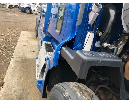 Peterbilt 387 Fender