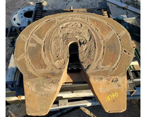 Fifth Wheel PETERBILT 387 ReRun Truck Parts