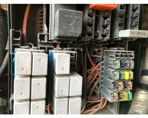 Peterbilt 387 Fuse Box